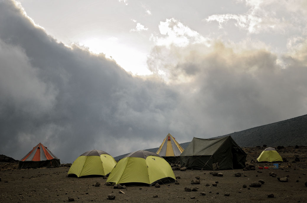 Bivouac à Moir Hut Camp en fin de journée, Tanzanie