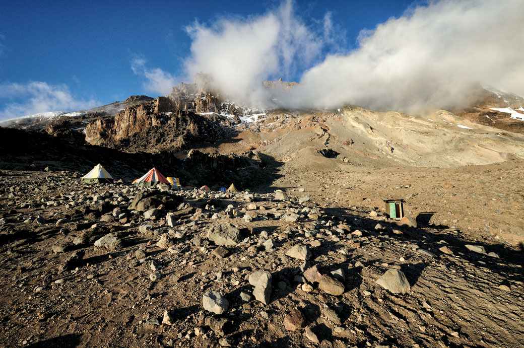 Arrow Glacier Camp et la Western Breach sur le Kilimandjaro, Tanzanie