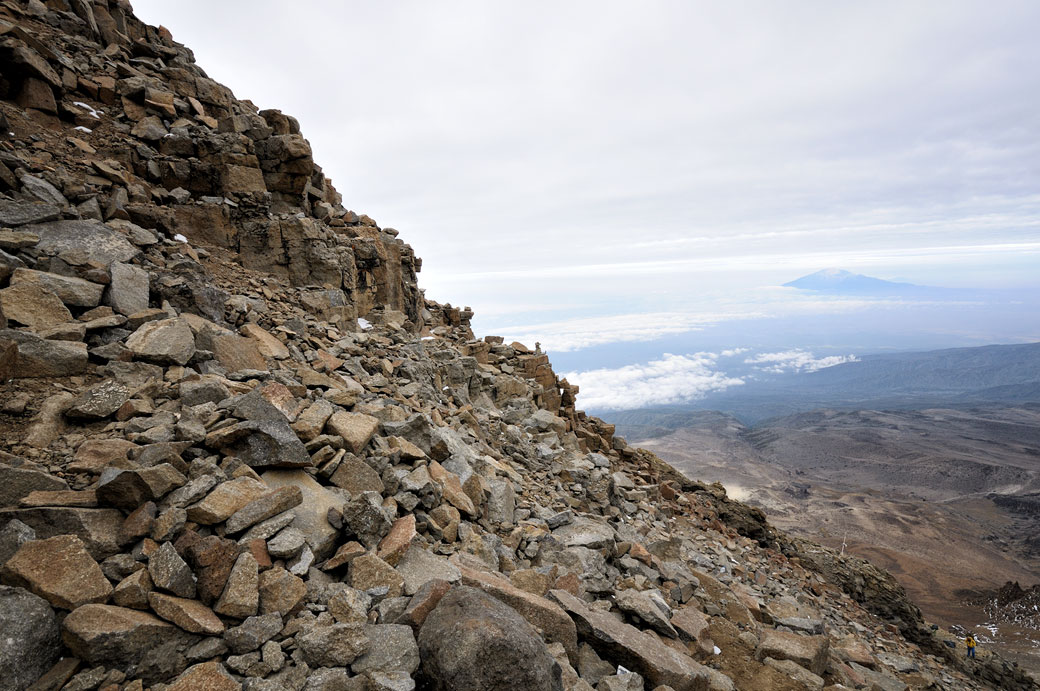 Nombreux rochers sur la Western Breach au Kilimandjaro, Tanzanie