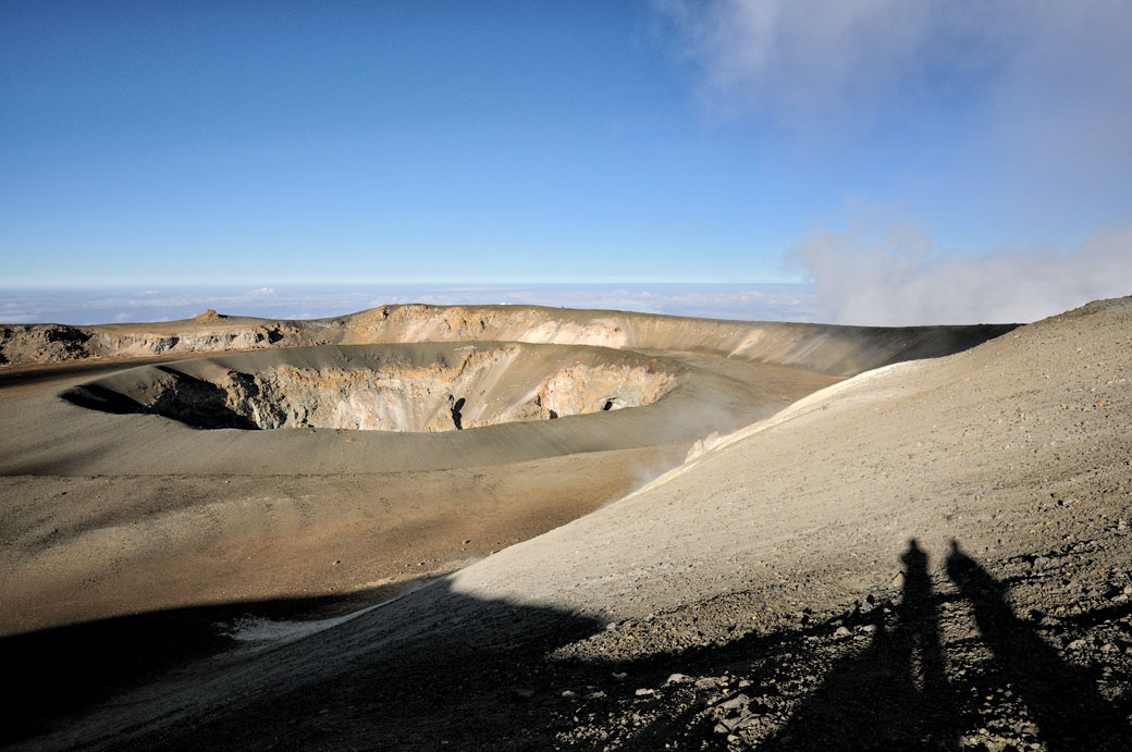 Ombres au cratère Reusch sur le Kilimandjaro, Tanzanie