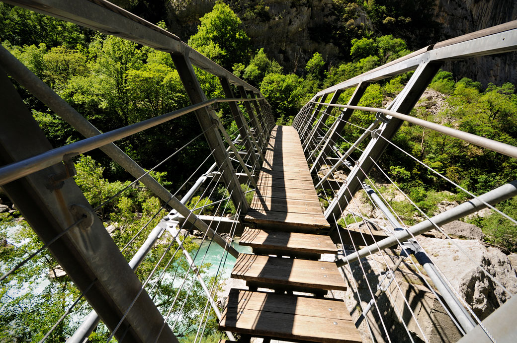 La passerelle de l’Estellier dans les Gorges du Verdon, France