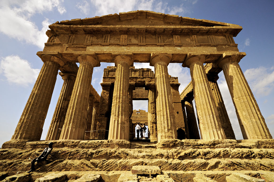 Le majestueux Temple de la Concorde de la Vallée des Temples en Sicile