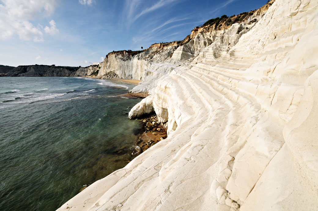 Escaliers naturels à la Scala dei Turchi en Sicile, Italie