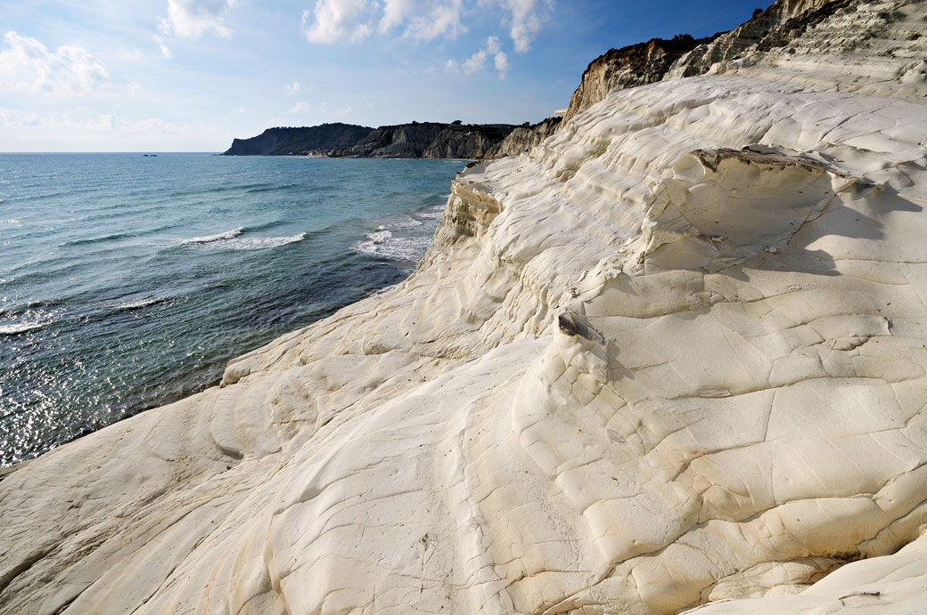 Roche blanche de la Scala dei Turchi en Sicile, Italie