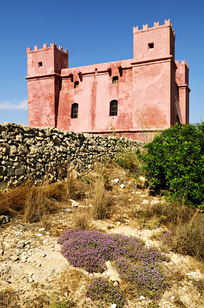 La tour rouge de Sainte-Agathe à Mellieħa, Malte