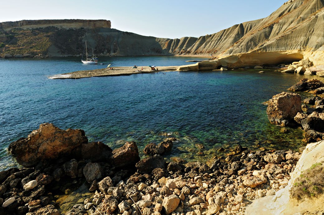 La beauté sauvage de Gnejna Bay, Malte