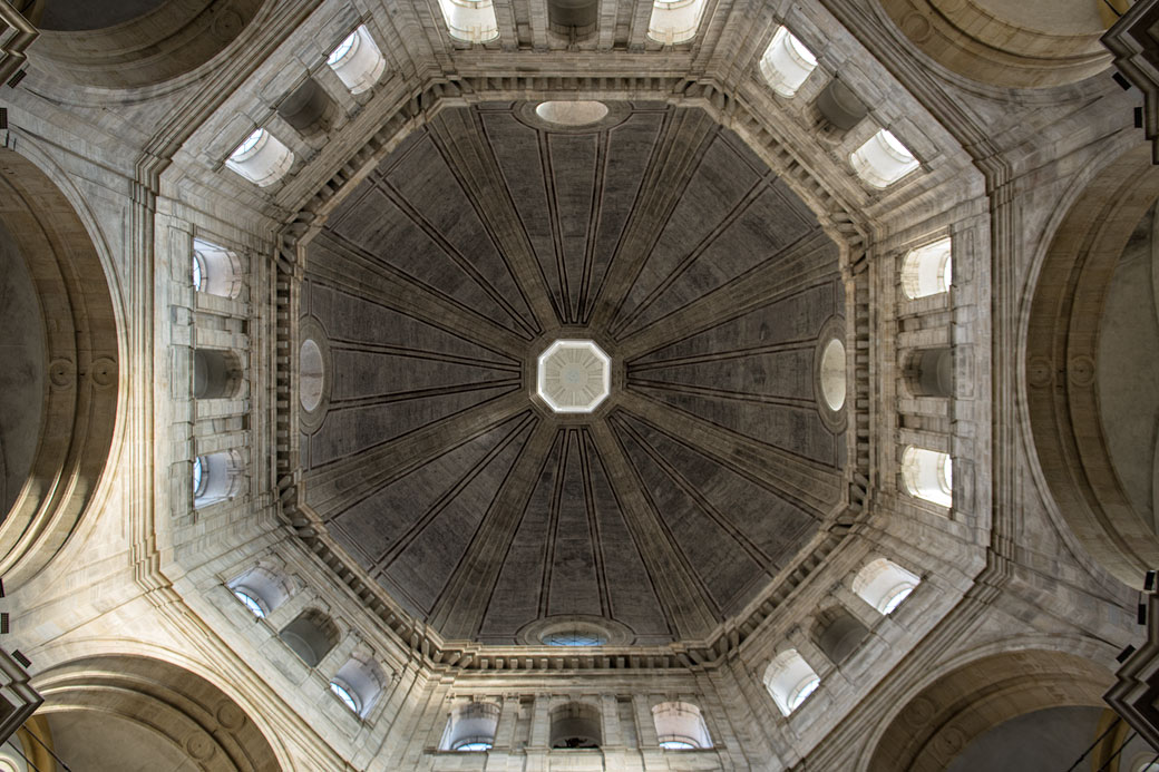 La coupole de la cathédrale de Pavie, Italie