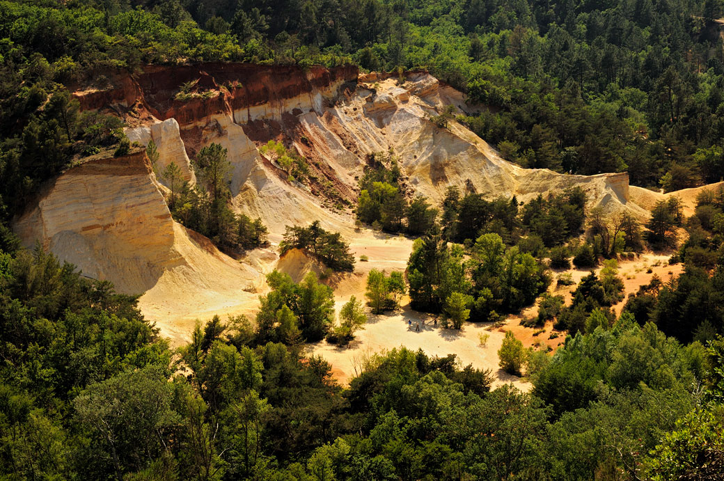 Carrières d'ocre au Colorado Provençal de Rustrel, France