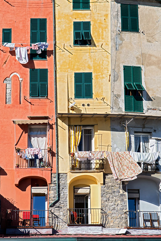 Façades colorés de Portovenere, Italie