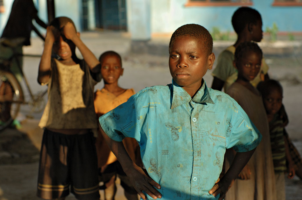 Groupe d'enfants au village de Kawaza, Zambie