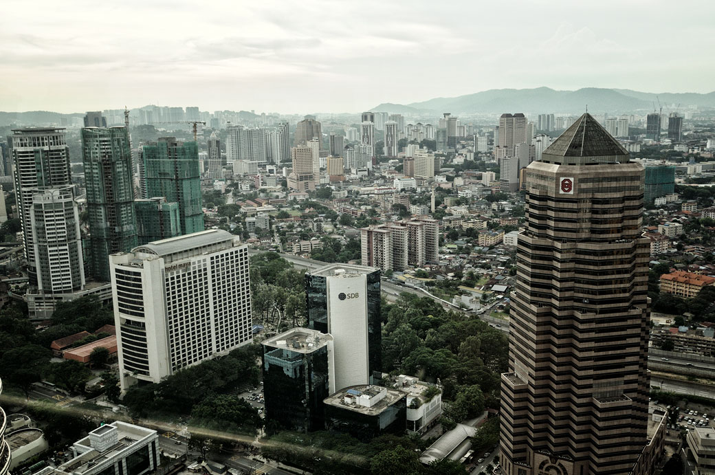 La ville de Kuala Lumpur depuis les tours jumelles, Malaisie