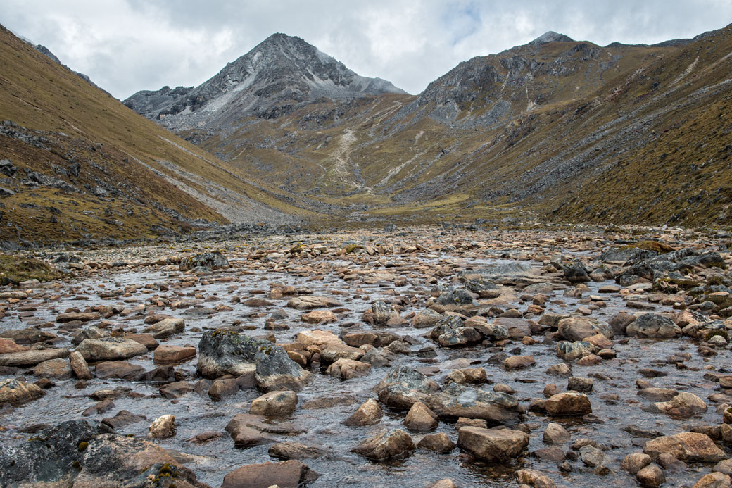 Montée au col de Sinche La, Bhoutan