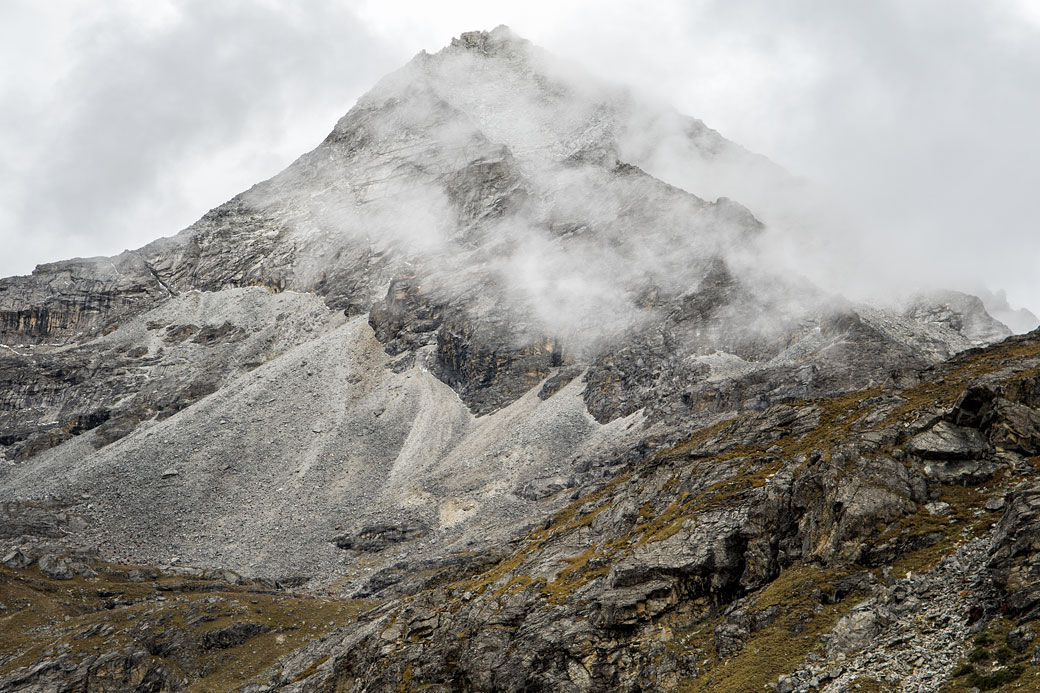 Sommet anonyme près du col de Sinche La, Bhoutan