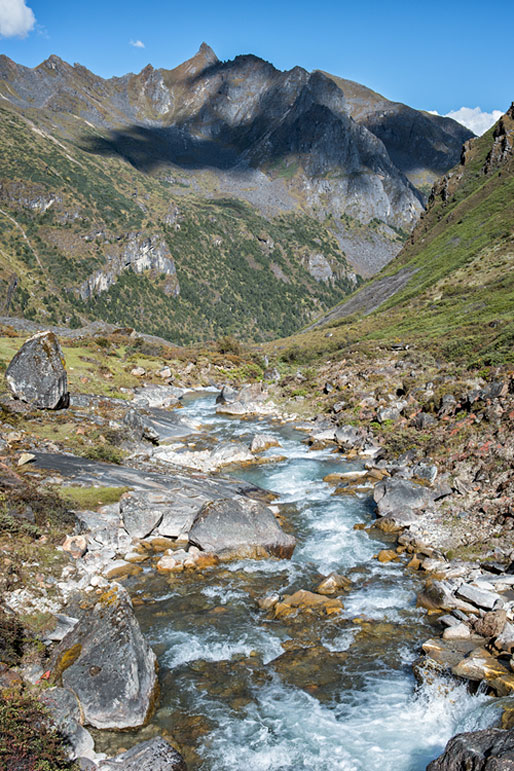 Rivière en route pour Lemithang, Bhoutan