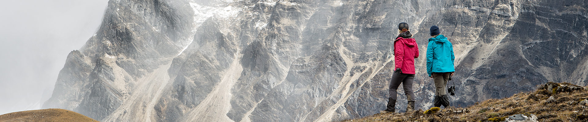 Top image trekkeuses près de Narethang, Bhoutan