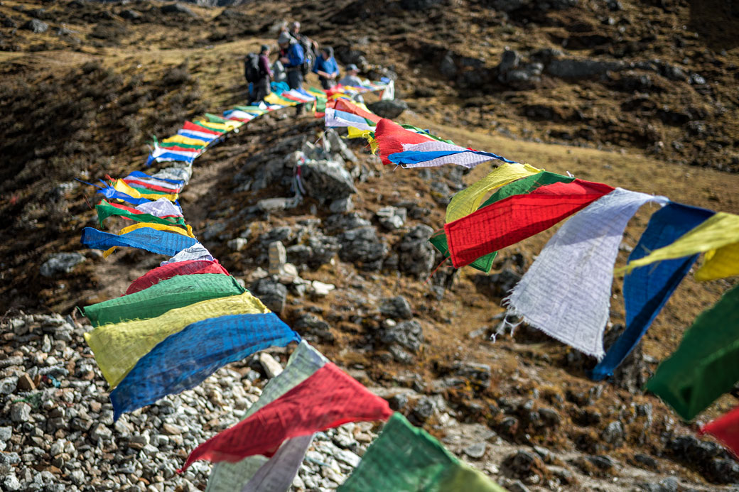 Drapeaux de prières au vent au col de Keche La, Bhoutan