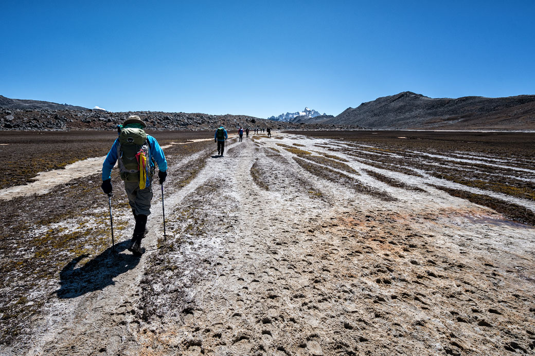 Trekkeurs en route pour Chukarpo, Bhoutan