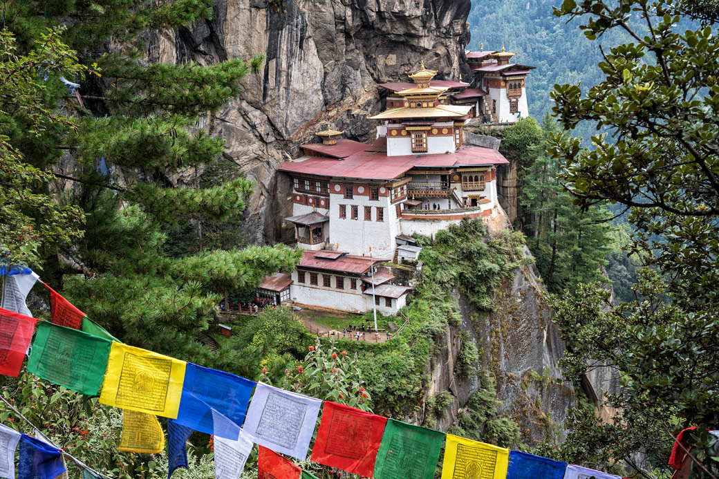 Le monastère bouddhiste de Taktshang au-dessus d'une falaise, Bhoutan