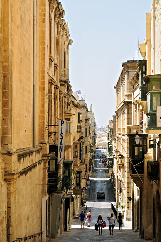 Rue en pente de La Valette, Malte