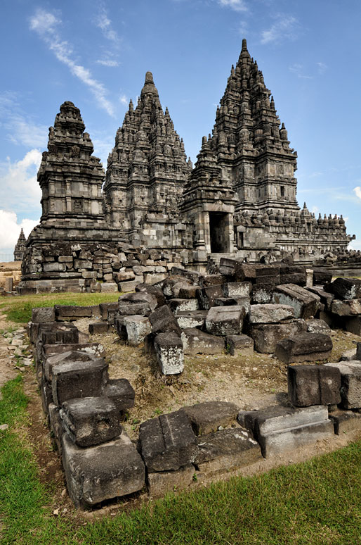 Ruines au Temple de Prambanan sur l'île de Java, Indonésie