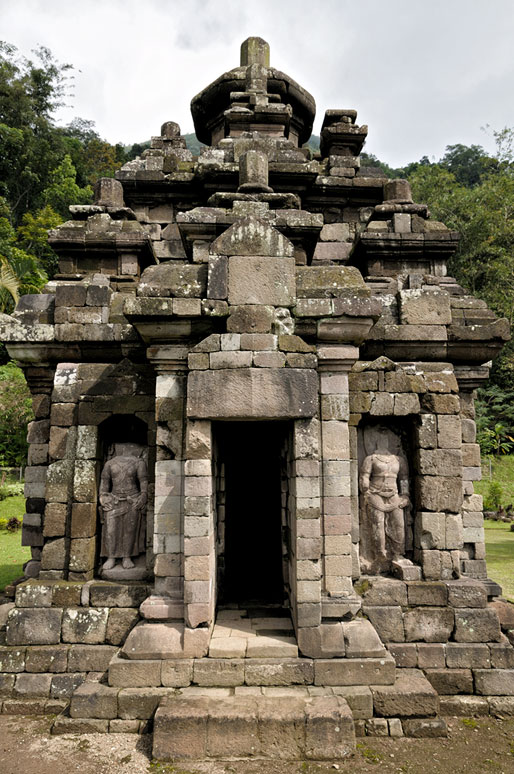 Le petit temple de Selogriyo près de Magelang, Indonésie