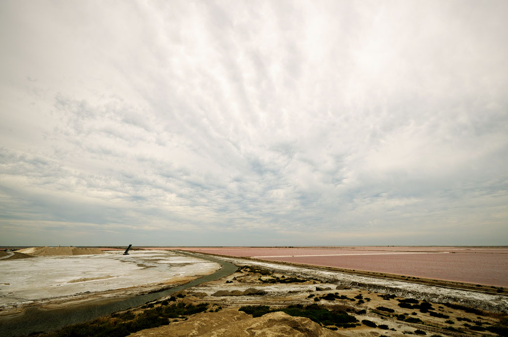 Marais salants de Salin-de-Giraud en Camargue, France