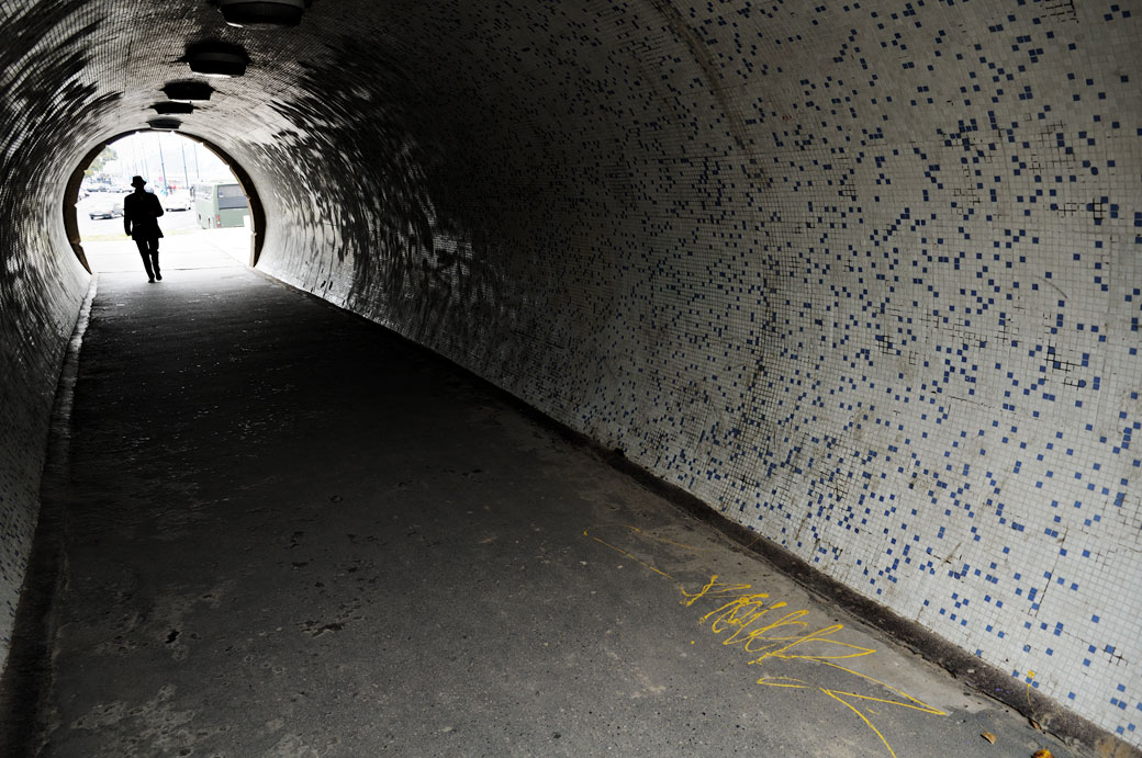 Tunnel sous un pont de Budapest, Hongrie