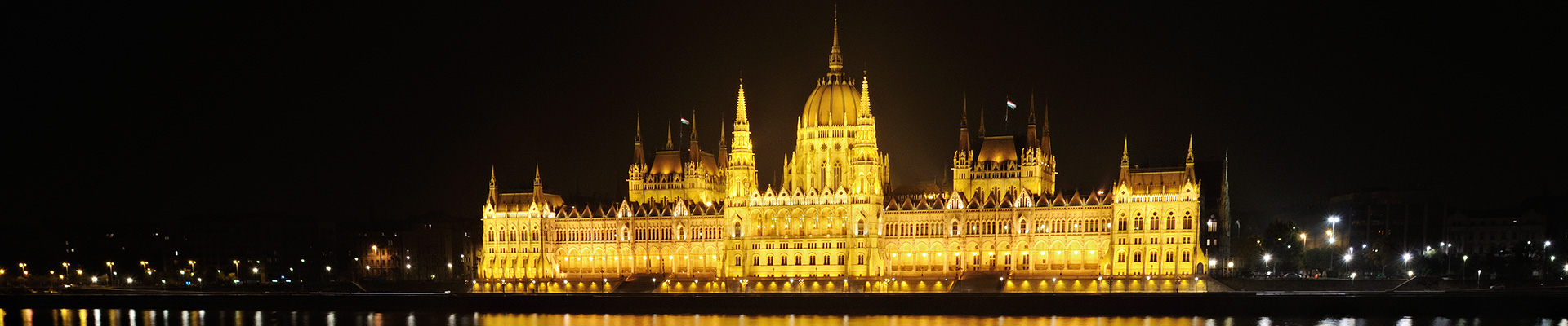 Parlement de Budapest de nuit, Hongrie