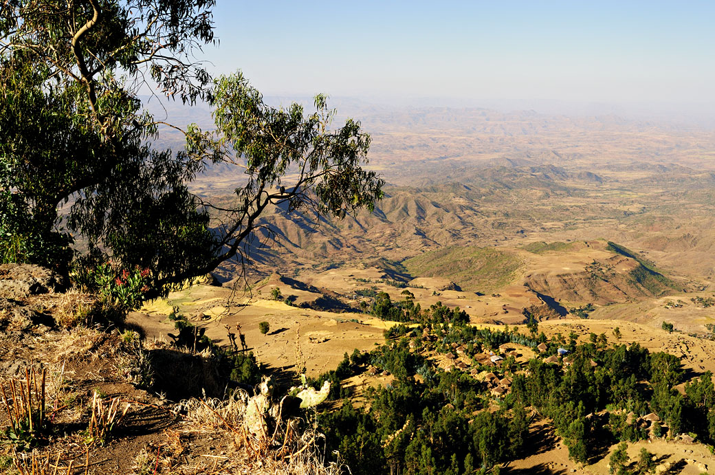 Vue depuis le Mont Asheten près de Lalibela, Ethiopie