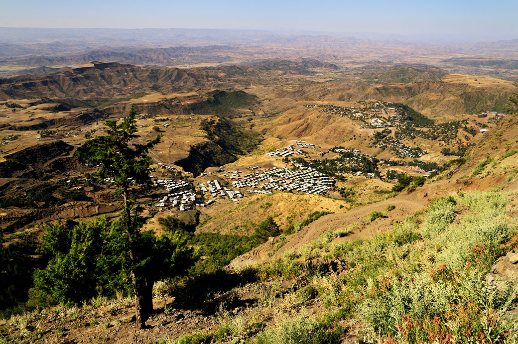 Lalibela et les hauts plateaux vu d'en haut, Ethiopie