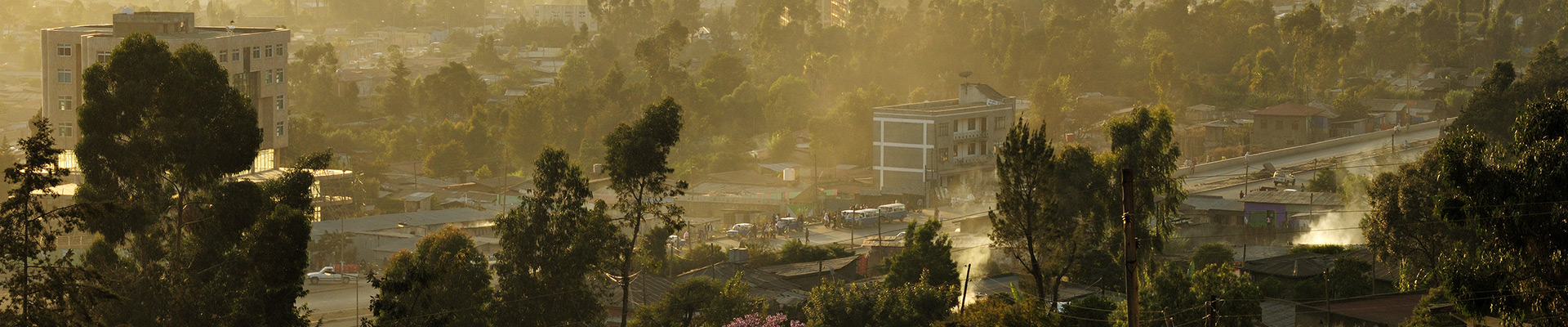 Top image Addis-Abeba au coucher du soleil