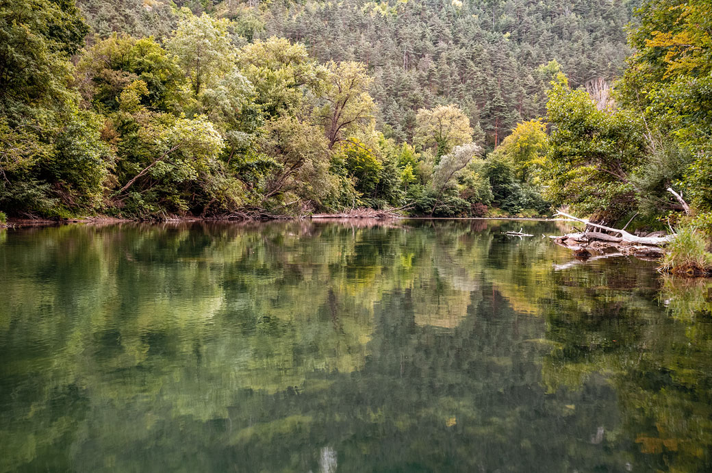 Calme absolu dans les gorges du Tarn, France