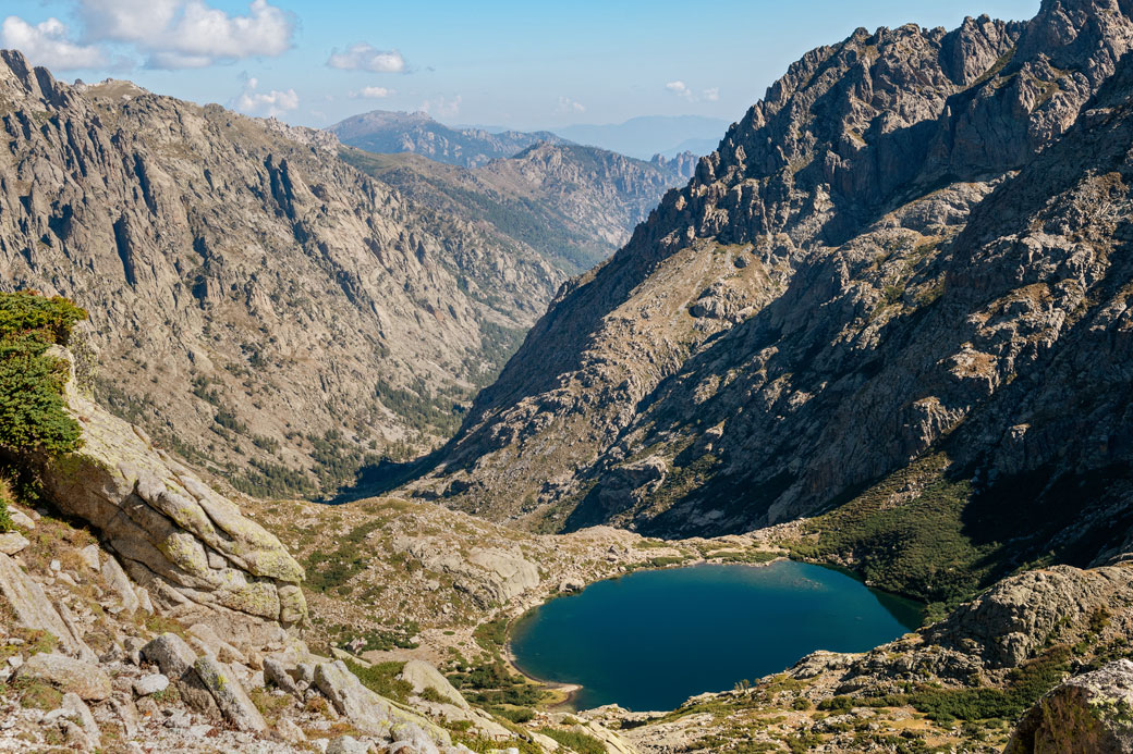 Lac de Melo en Haute-Corse sur le GR20, France