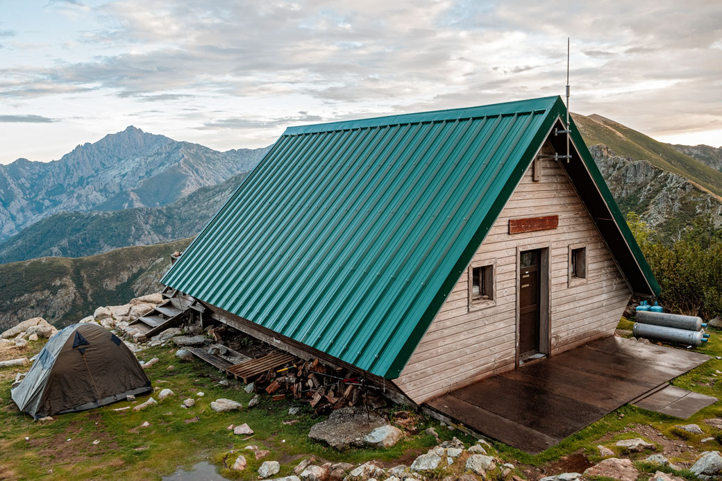 Refuge de Petra Piana en fin d'après-midi, Corse