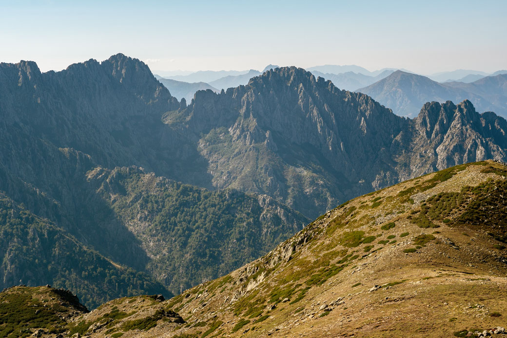 Montagnes sur la variante des crêtes entre Petra Piana et l'Onda
