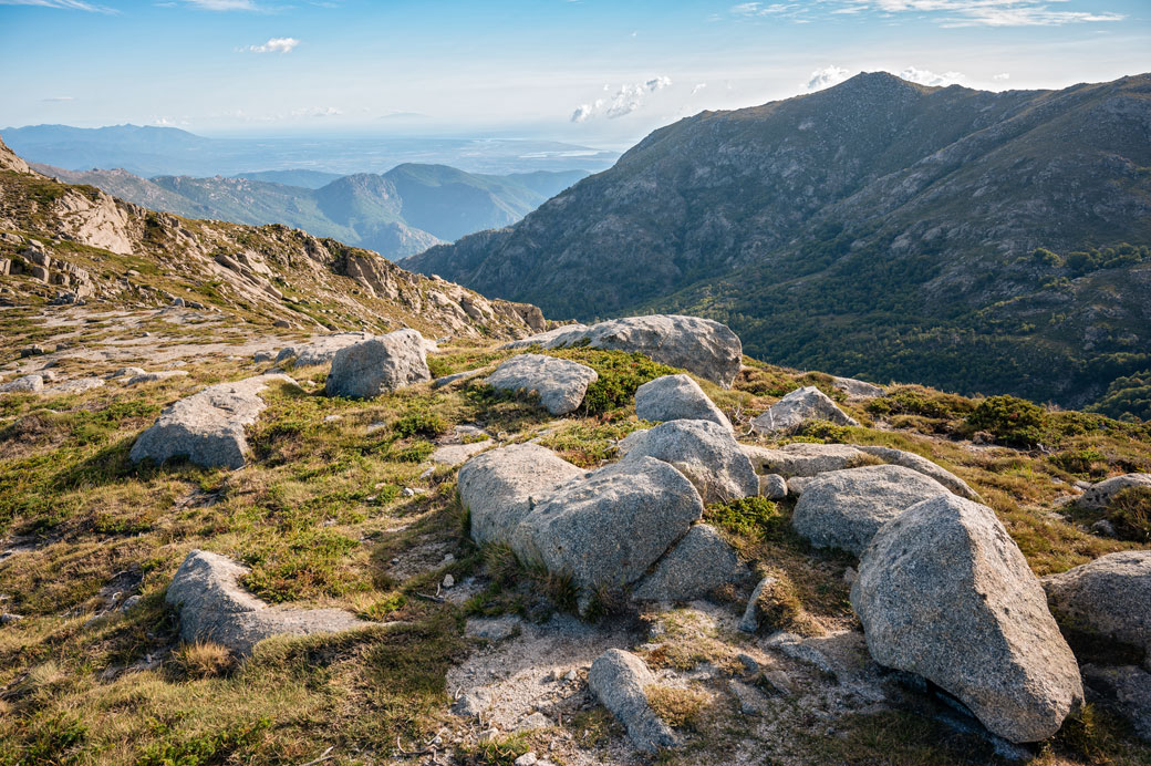 Col de Luana en montant vers le Monte Incudine, Corse