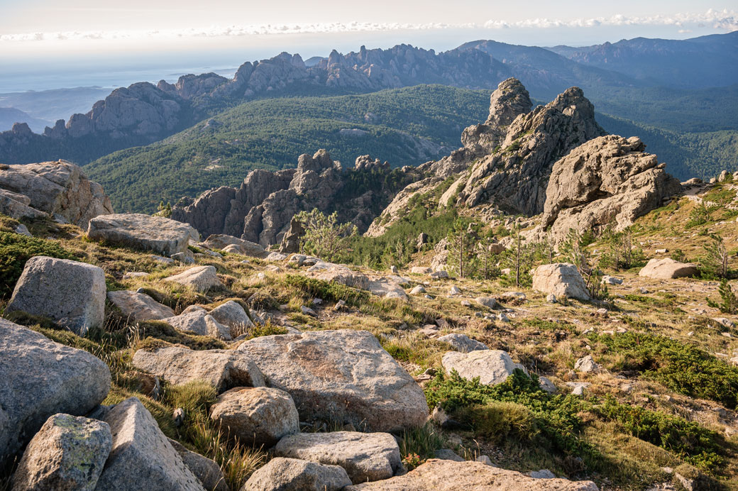 Panorama depuis Bocca di u Pargulu, Aiguilles de Bavella, Corse