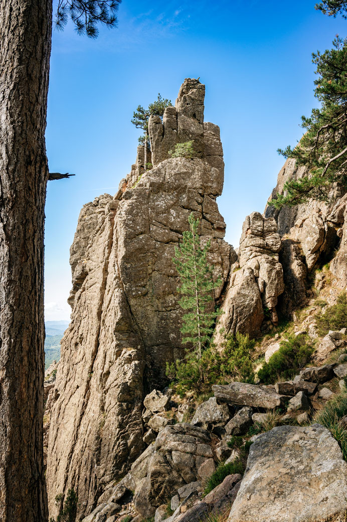 Pic rocheux sur les Aiguilles de Bavella, Corse
