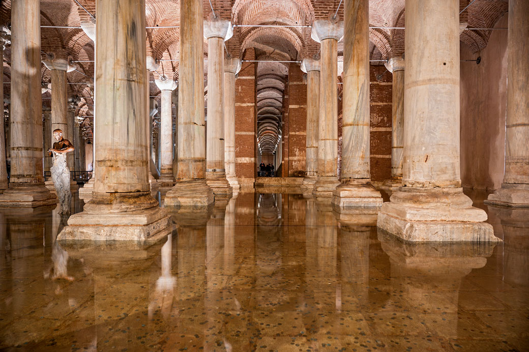 La Citerne Basilique (Yerebatan Sarnıcı) et ses colonnes à Istanbul