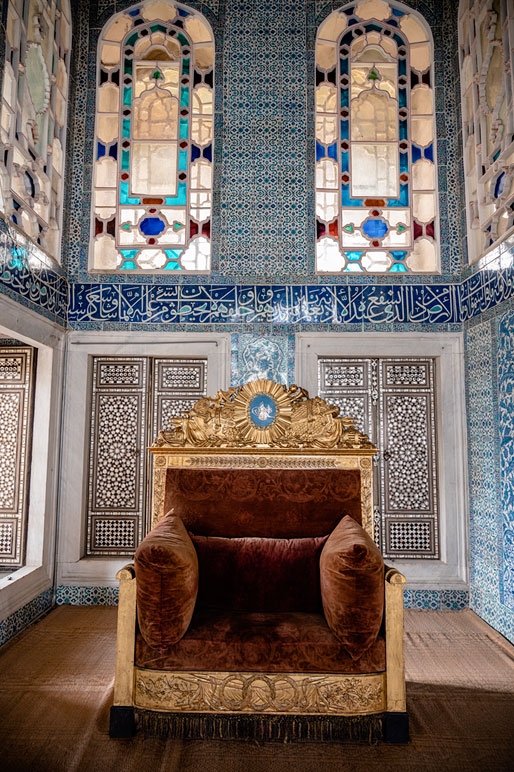 Trône du Sultan Mahmoud II dans le Pavillon de Bagdad du Palais de Topkapı