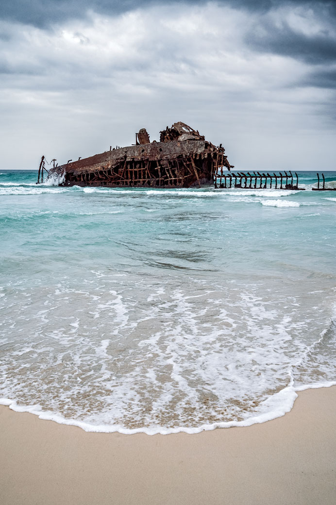 Épave rouillée du Cabo Santa Maria sur l'île de Boa Vista