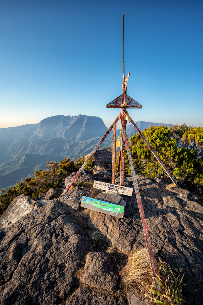 Sommet de la Roche Écrite par beau temps Sommet de la Roche Écrite par beau temps, La Réunion