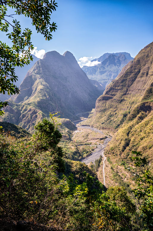 Vue sur l'entrée du cirque de Mafate, La Réunion