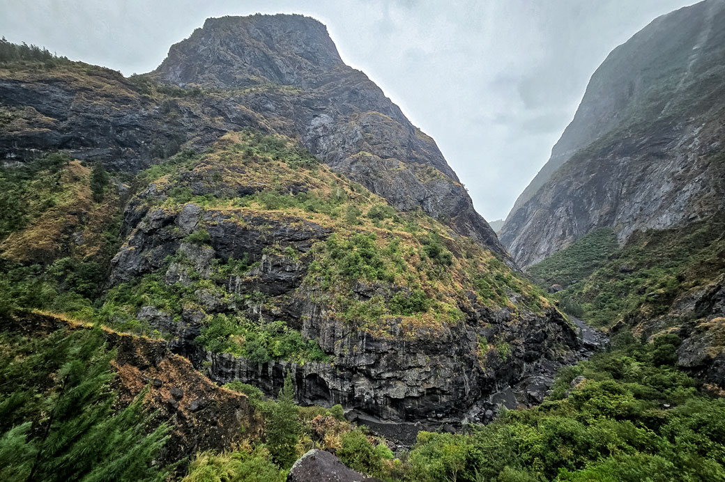 Bronchard et rivière des Galets entre Roche Plate et La Nouvelle