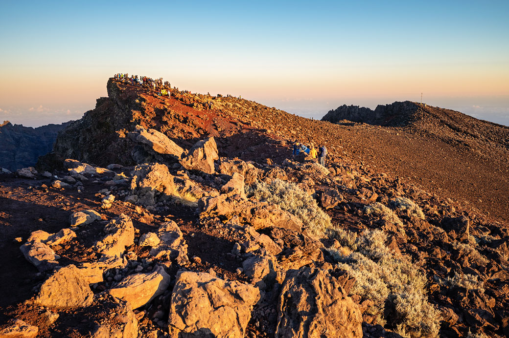 Lever de soleil depuis le toit de l'océan Indien Lever de soleil depuis le toit de l'océan Indien
