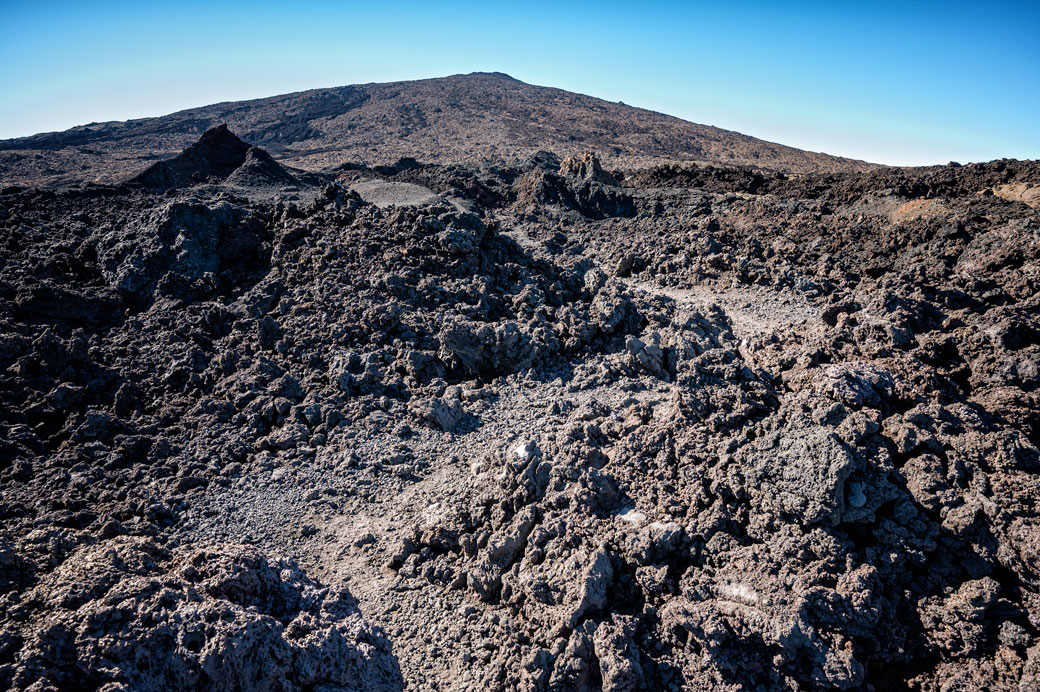 Sentier de lave sur le Piton de la Fournaise