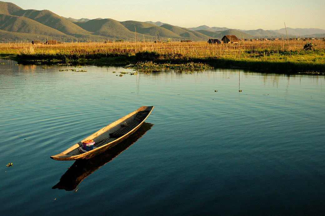 Barque sur le lac Inle, Birmanie