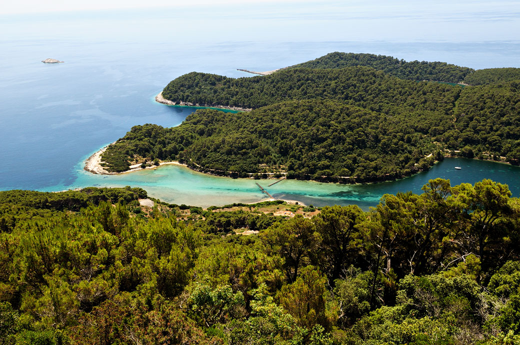 Détroit du grand lac salé sur l'île de Mljet, Croatie