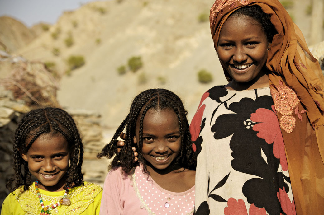 Jeunes filles souriantes de Berahle, Ethiopie