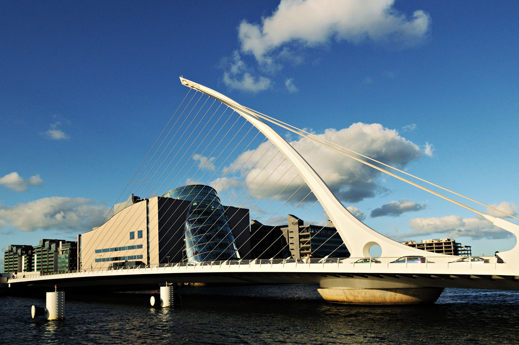 Pont Samuel Beckett à Dublin, Irlande